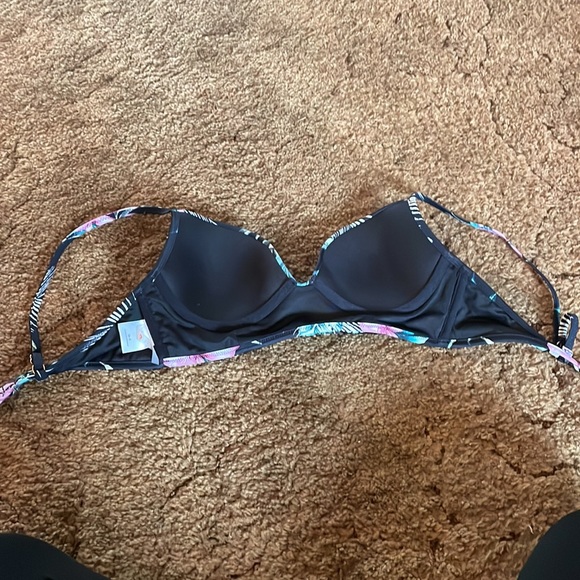 Bikini top - Picture 2 of 3